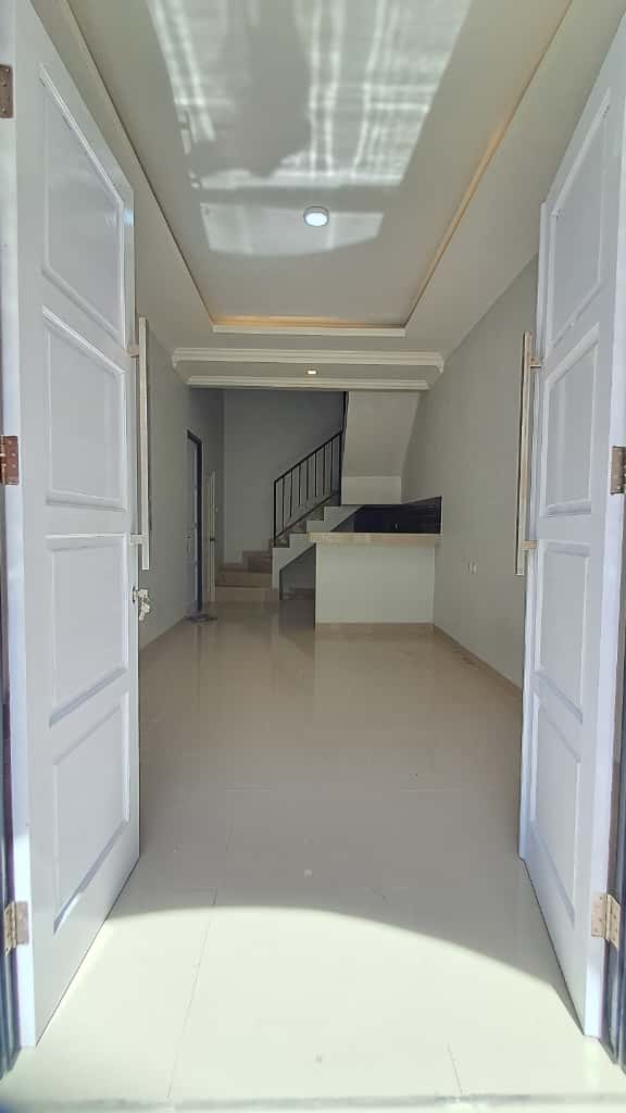 Rumah 2 Lantai Qonita Kalimulya 4 Lokasi Strategis Dekat Pusat Kota