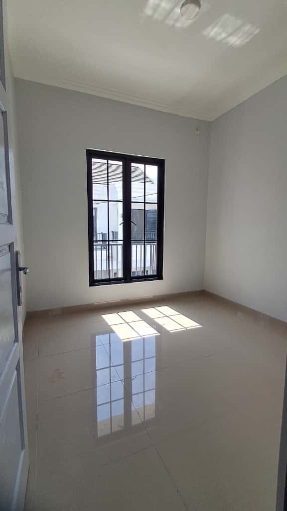 Rumah 2 Lantai Qonita Kalimulya 4 Lokasi Strategis Dekat Pusat Kota